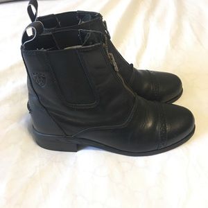 ARIAT paddock riding boots